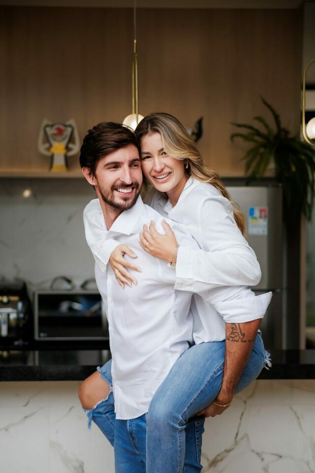 Flávia Raíssa e Yuan Flávia Raíssa e Yuan